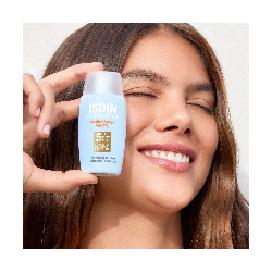 Isdin FUSION WATER MAGIC INVISIBLE SPF50